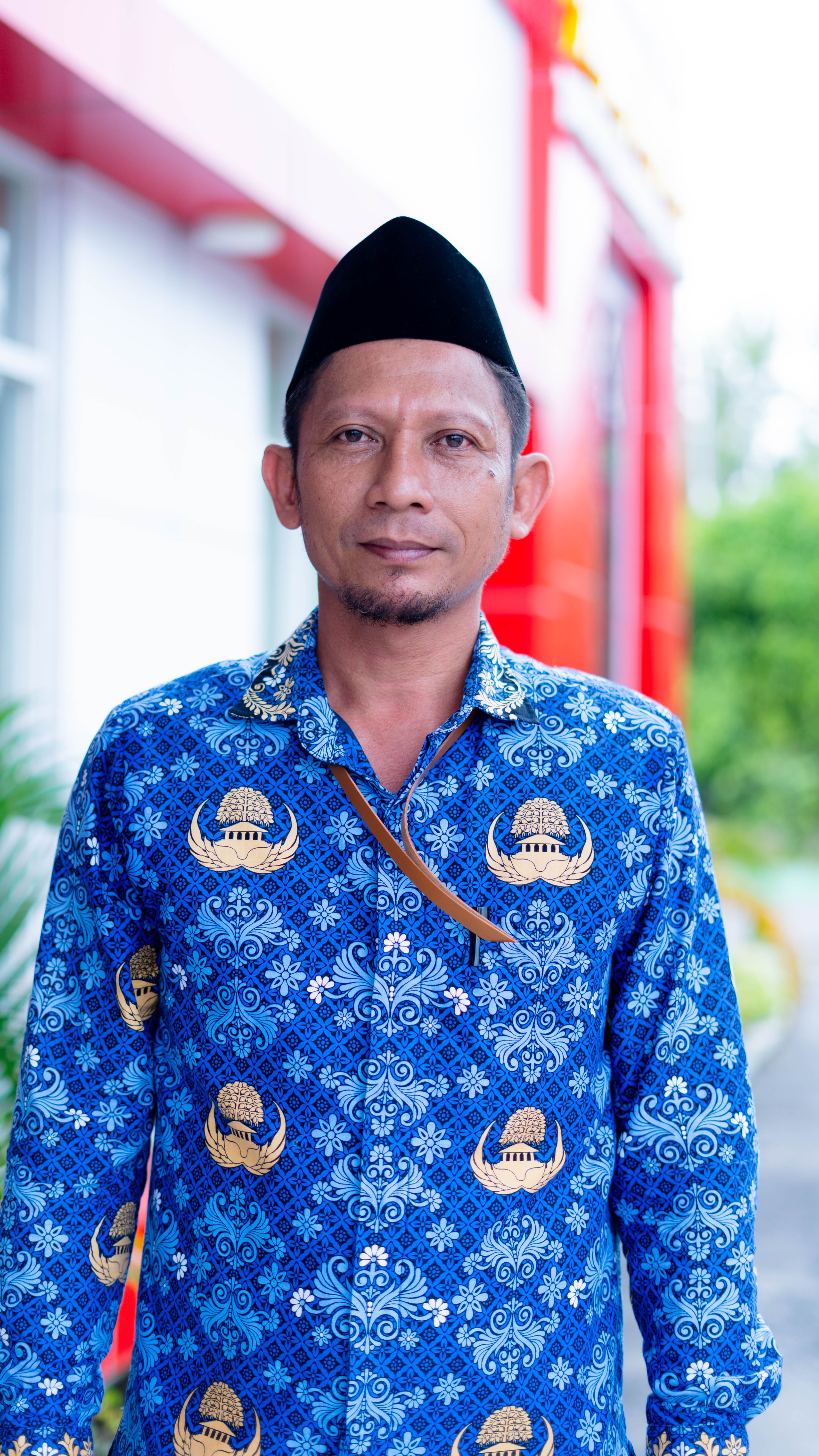 DONI YOSSA, ST
