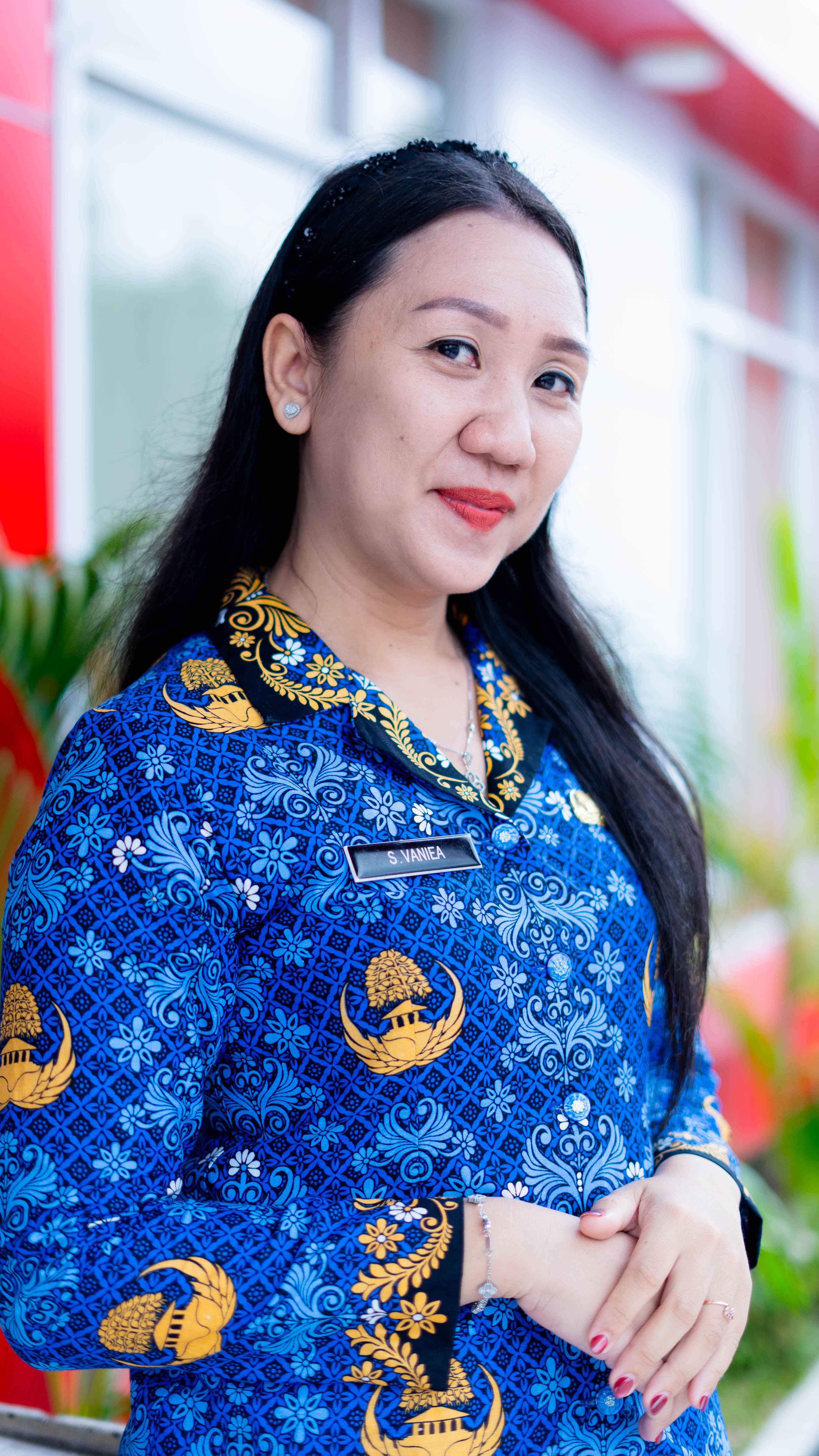 SYELIN VANIA, SE